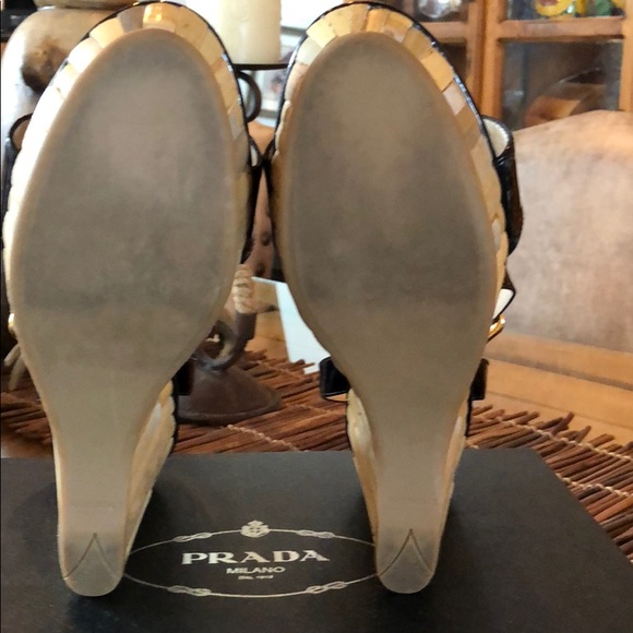 Prada “Vernice” Bamboo Wedge - Picture 4 of 6